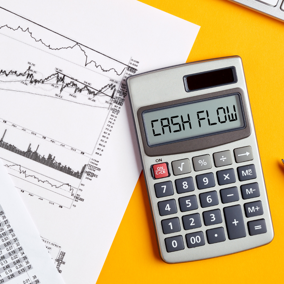 Weekly Cash Flow Checks: Stay Ahead of Surprises
