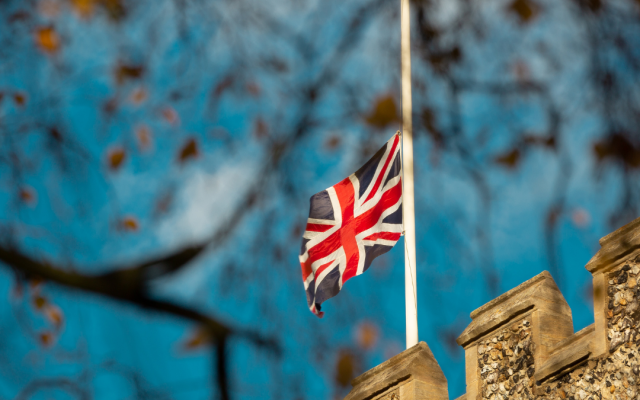 UK economy shrunk in April