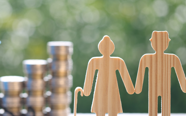 10,000 boost State Pension with online payments
