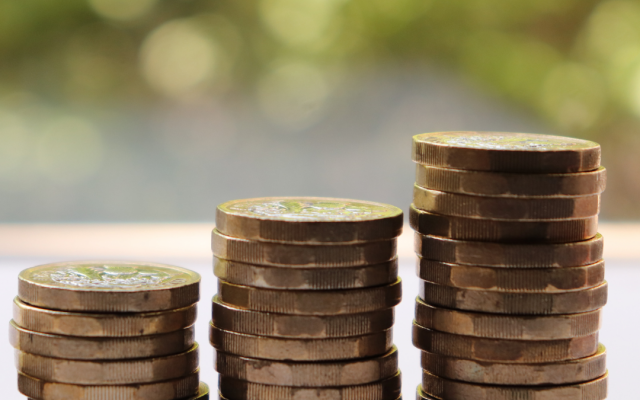 UK economy grows at end of 2024