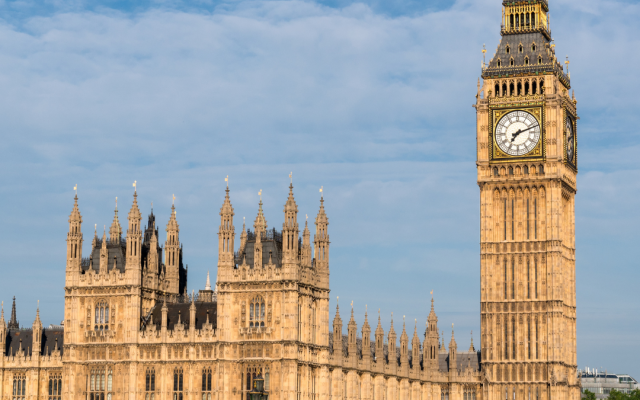 Chancellor unveils plan to cut red tape