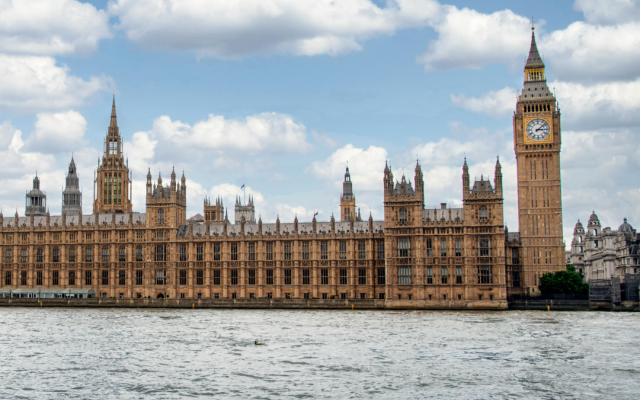 Spending Review ‘could brighten living standards outlook’